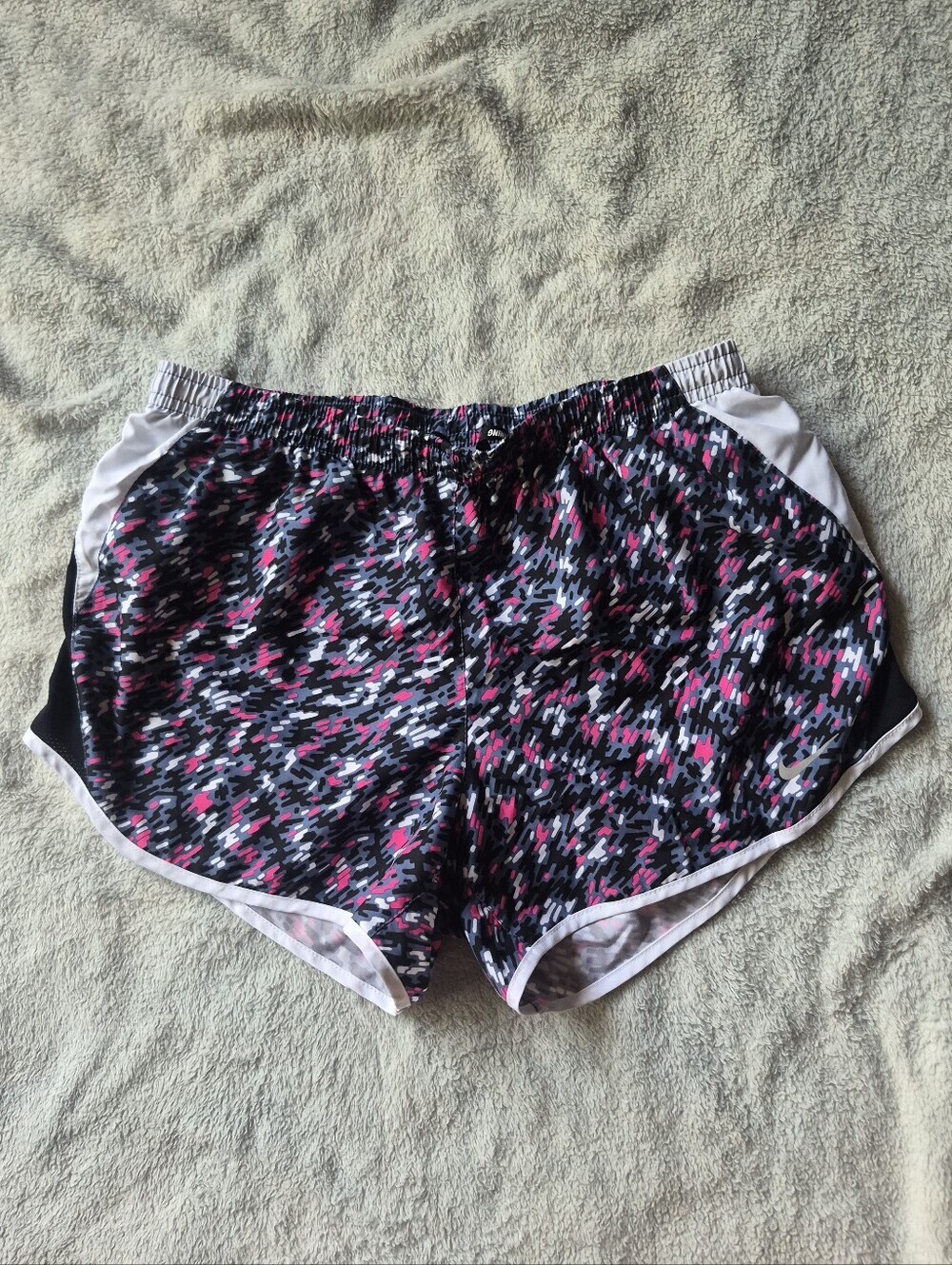 Nike Dri-fit Women's Athletic Running Shorts Small Gray Pink